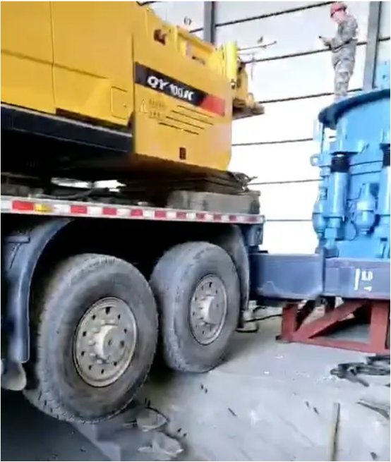 1740991041822718.png image.png